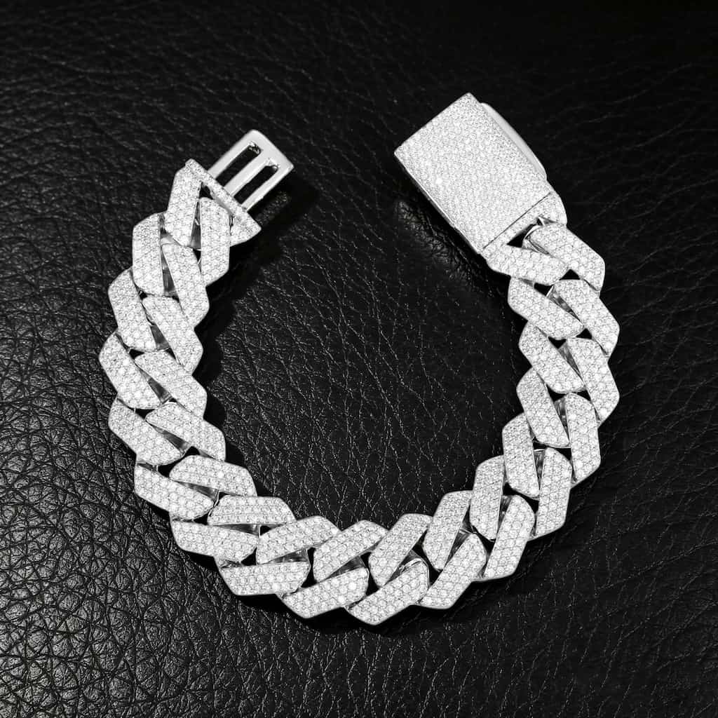 20mm 3-Row VVS Moissanite Rhombus Cuban Link Bracelet