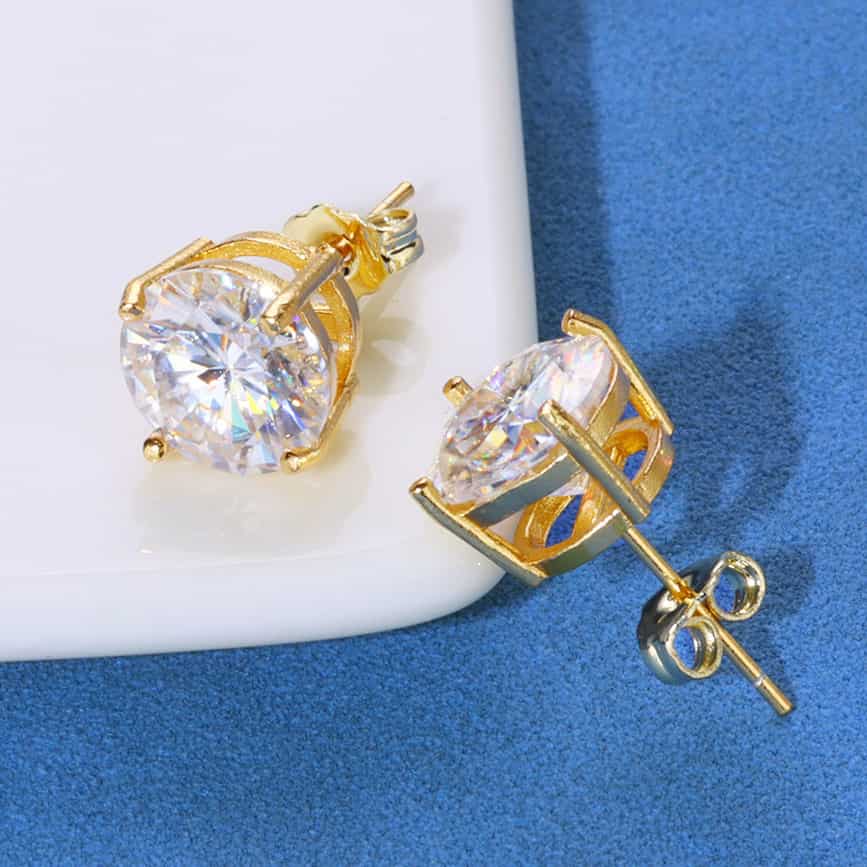 925S&VVS Moissanite Round 4-Prong Stud Earrings